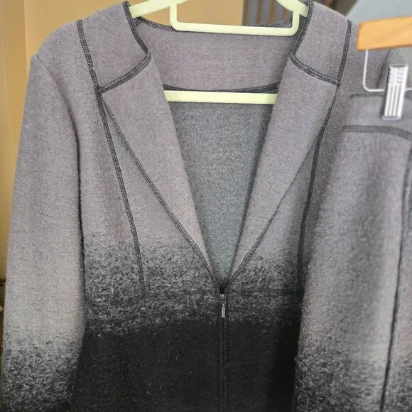 Olsen Europe Wool Blend Suit • Blazer + Skirt • Size US 2 - Picture 3 of 13